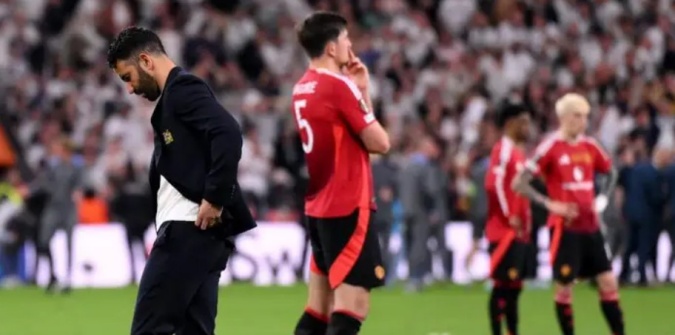 Big Six lung lay, Premier League bước vào kỷ nguyên mới?