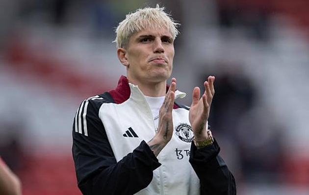 Thương vụ Garnacho: Phép thử then chốt cho tham vọng tái thiết của Manchester United